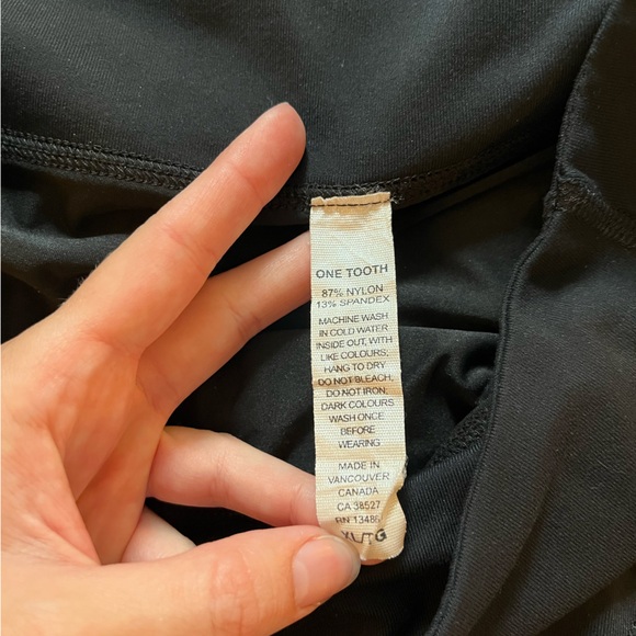 OneTooth skort - Picture 2 of 2